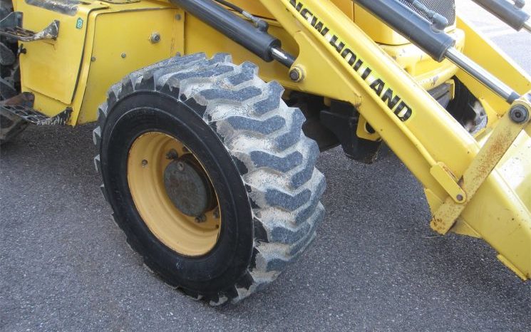 2006 New Holland B95 full