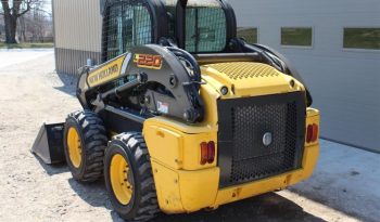 2011 New Holland L220 full