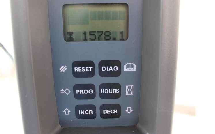 2002 New Holland TG230 full