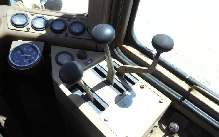 1985 Caterpillar 936 full