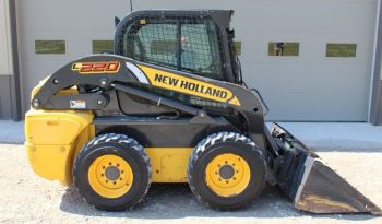 2011 New Holland L220 full