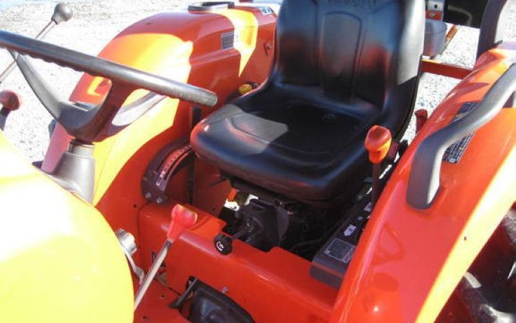 2016 Kubota L4701 full