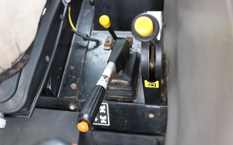 2004 Case IH JX95 full