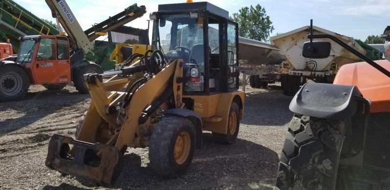2007 Caterpillar 904B full