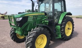 2019 John Deere 6110M