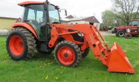 2007 Kubota M7040