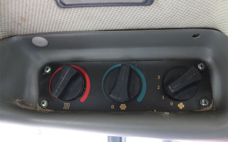 2004 Case IH JX95 full