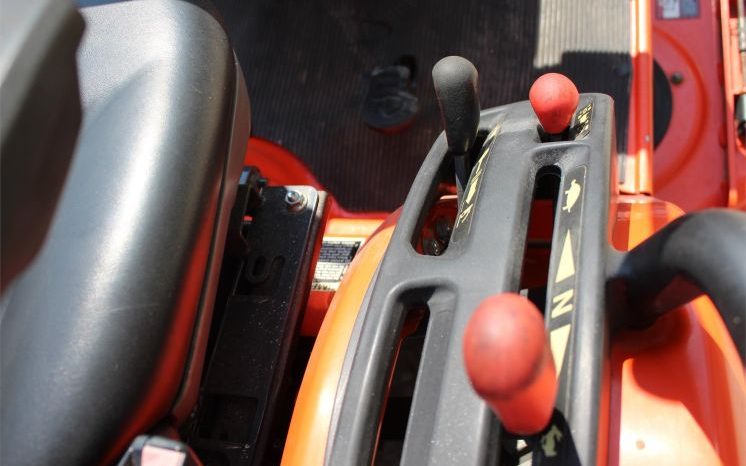 2013 Kubota BX2370 full