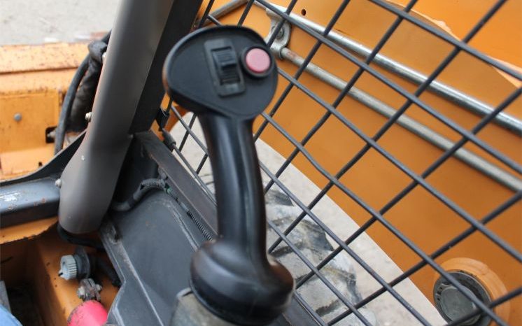 2011 Case SR150 full