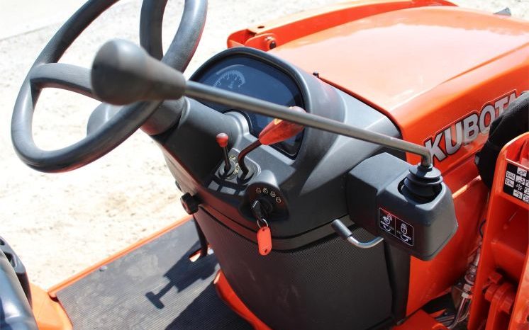 2013 Kubota BX2370 full