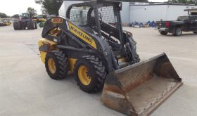 2014 New Holland L223