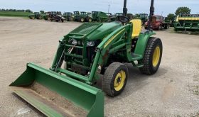 2009 John Deere 3720