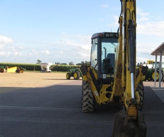 2006 New Holland B95 full