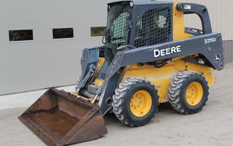 2010 John Deere 326D full