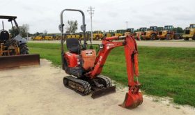 2012 Kubota K008-3