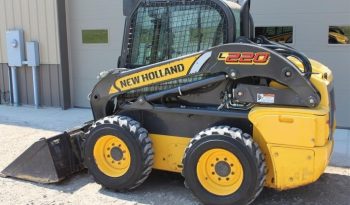 2011 New Holland L220 full