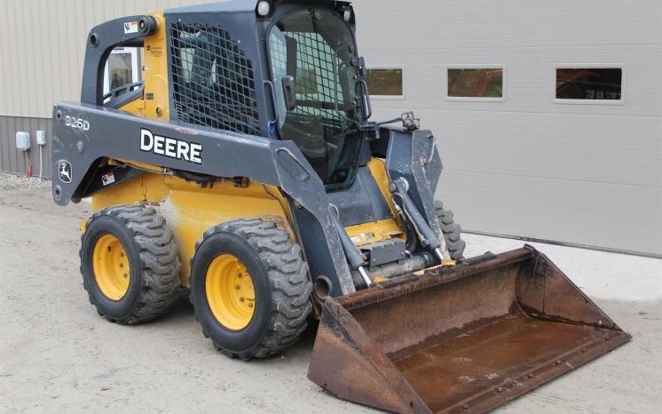 2010 John Deere 326D full